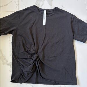 Lululemon twist front oversized t-shirt